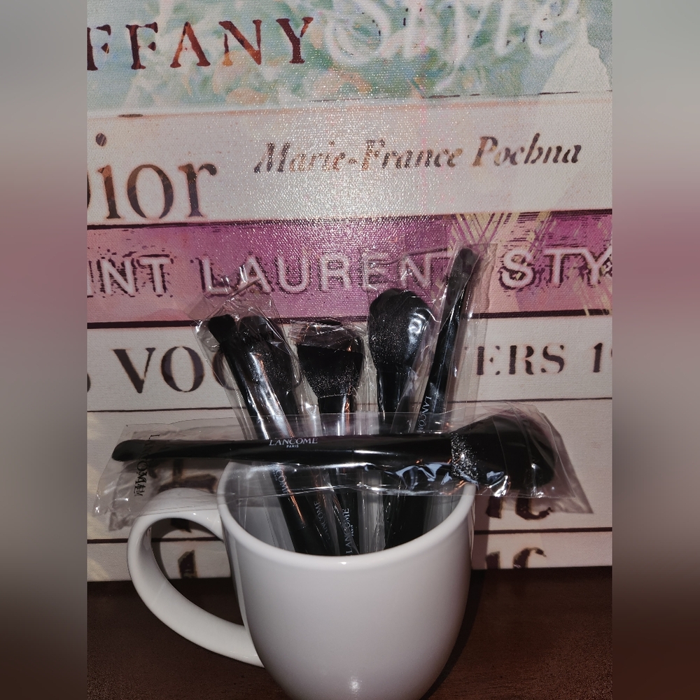 Lancôme Dual-Ended Makeup/Cosmetic Brush